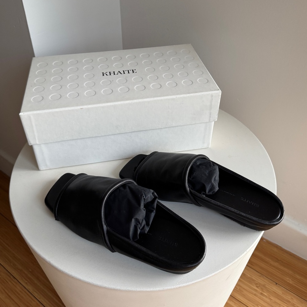 Khaite Stagg Leather Flats - Picture 2 of 7